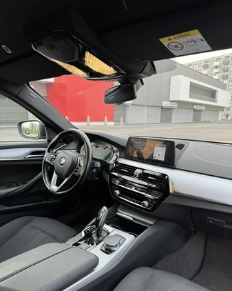 BMW Seria 5 cena 86000 przebieg: 173000, rok produkcji 2018 z Wrocław małe 137
